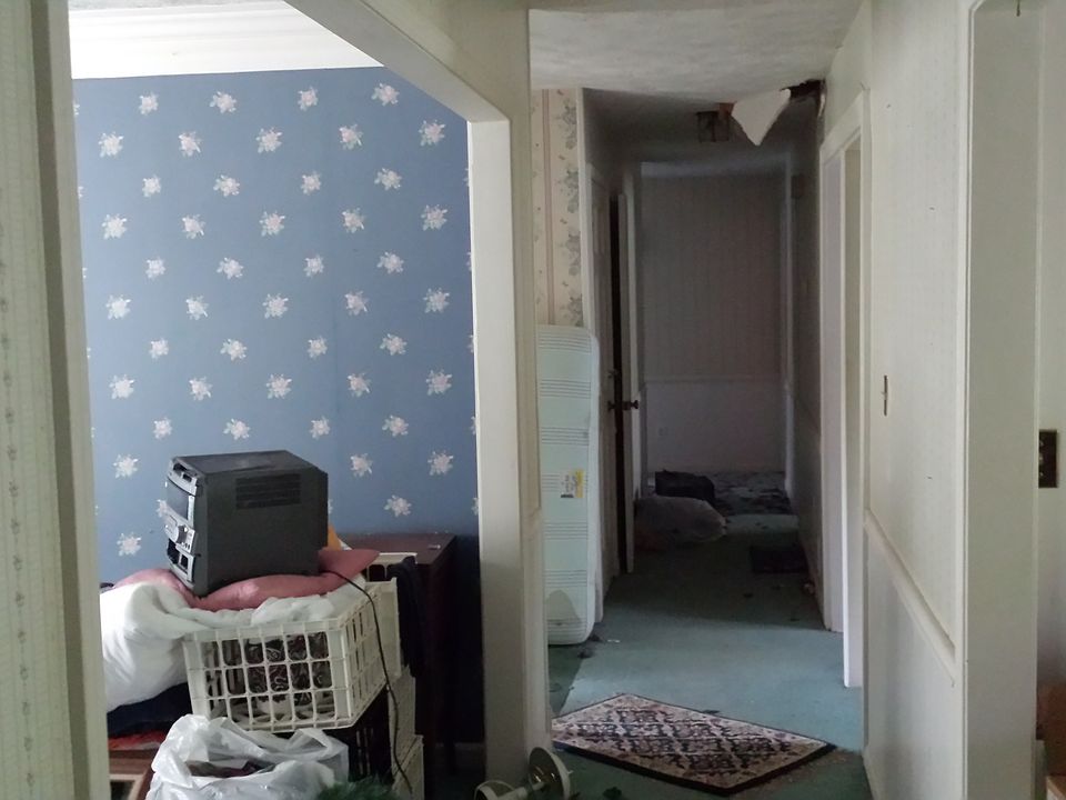 2nd image of 1951 Tanglewood Dr
