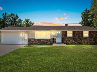 708 E Saint Joseph St, Green Bay, WI 54301