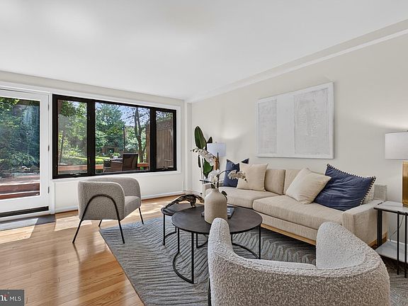 2nd image of 4114 Davis Pl NW APT 104