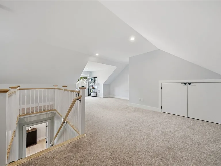1 Lincoln Ct — Photo 30