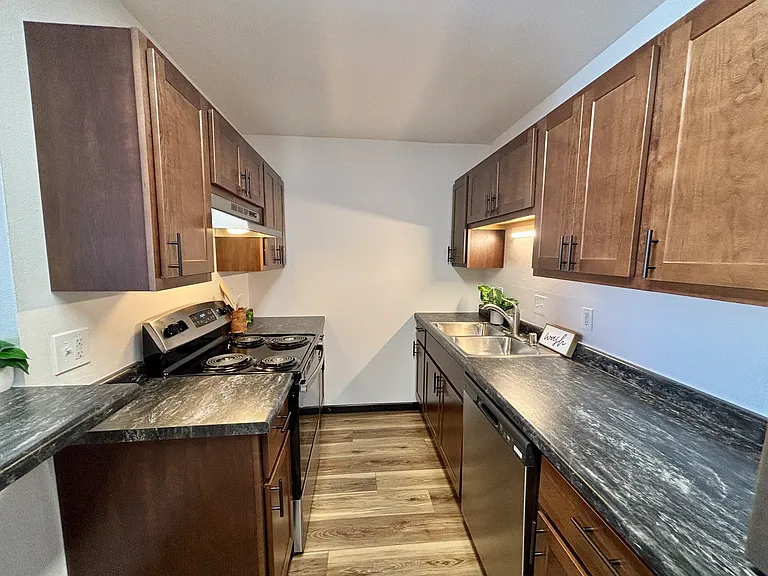 2306 Badger Pkwy #14 — Photo 8