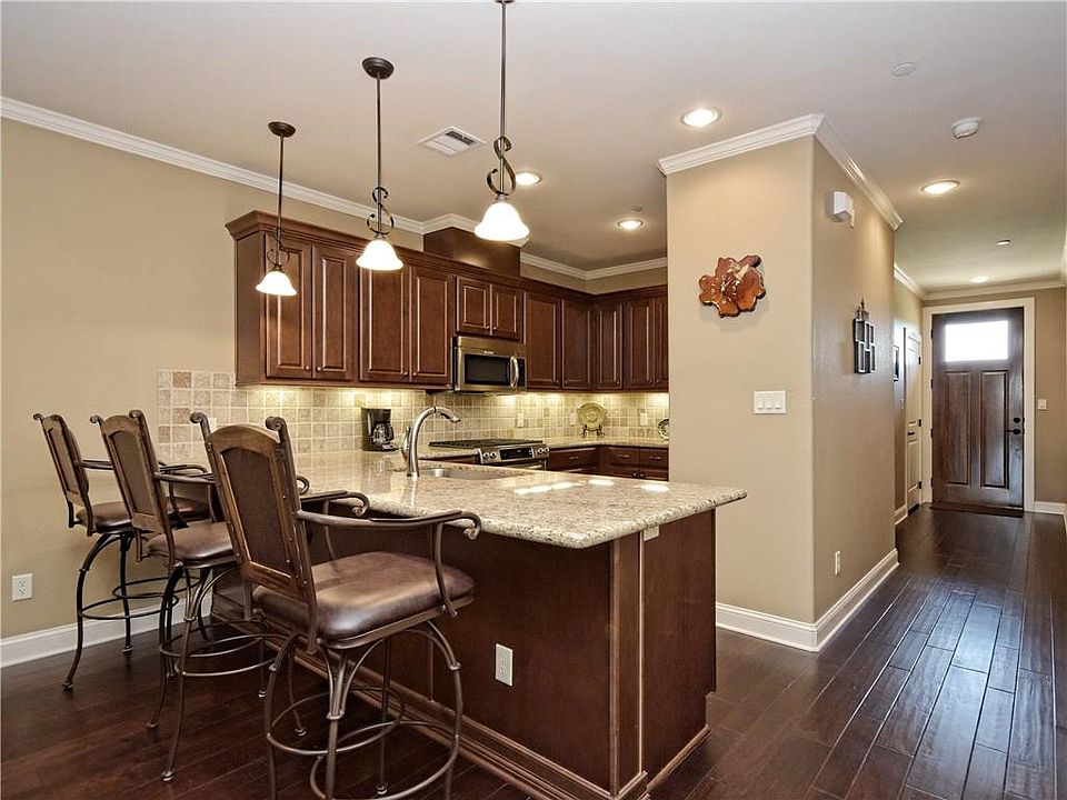 1st image of 3208 Casita Ct Unit 324