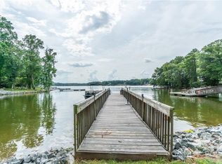 2104 Riverview Rd, Lexington, NC 27292