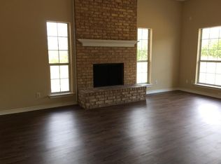 345 Feaster Rd, Avalon, TX 76623