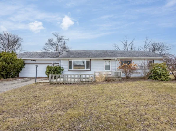 4744 S Greenville Rd, Greenville, MI 48838