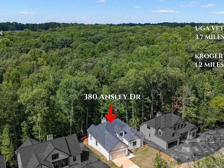 380 Ansley Dr — Photo 30