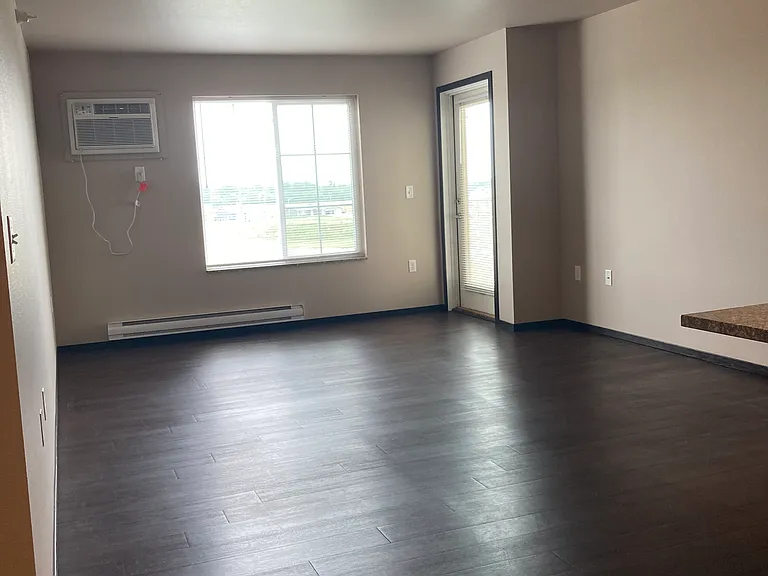 Citadel Apartments — Photo 78
