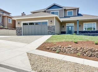 163 Monterey Dr, Medford, OR
