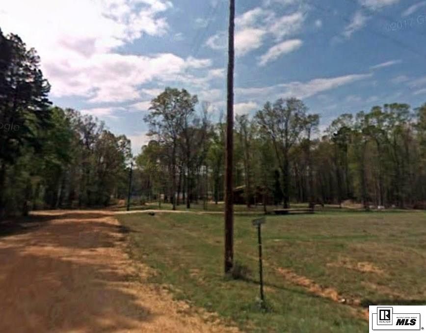 2nd image of 118 Hageman Dock Rd