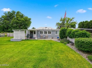 360 McPhee Rd, Naches, WA 98937