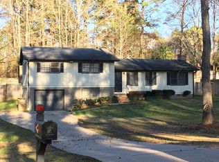 6590 Windsor Dr, Acworth, GA 30102