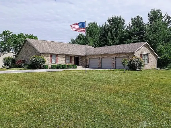 3030 Troy Rd, Springfield, OH 45504