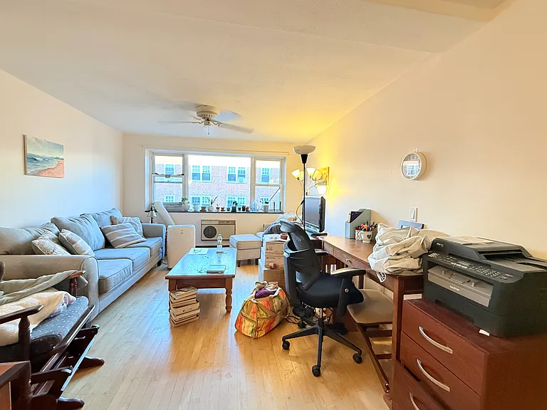 269 Harvard St #20 — Photo 10