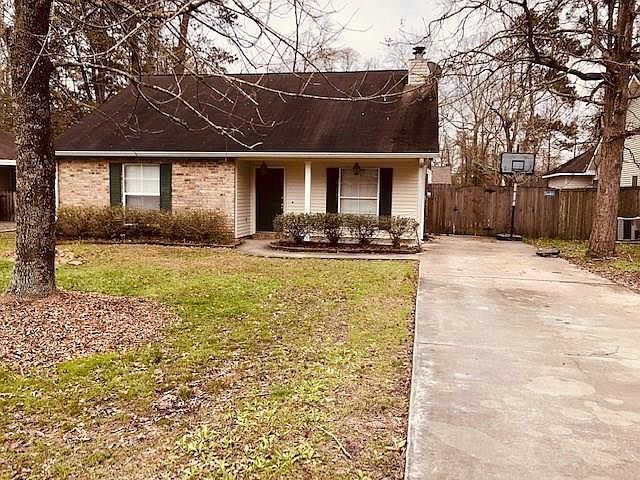 sanson⭐︎ 1129 Cawson St, Mandeville, LA 70448 | Zillow
