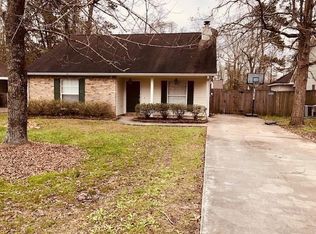 1129 Cawson St, Mandeville, LA 70448