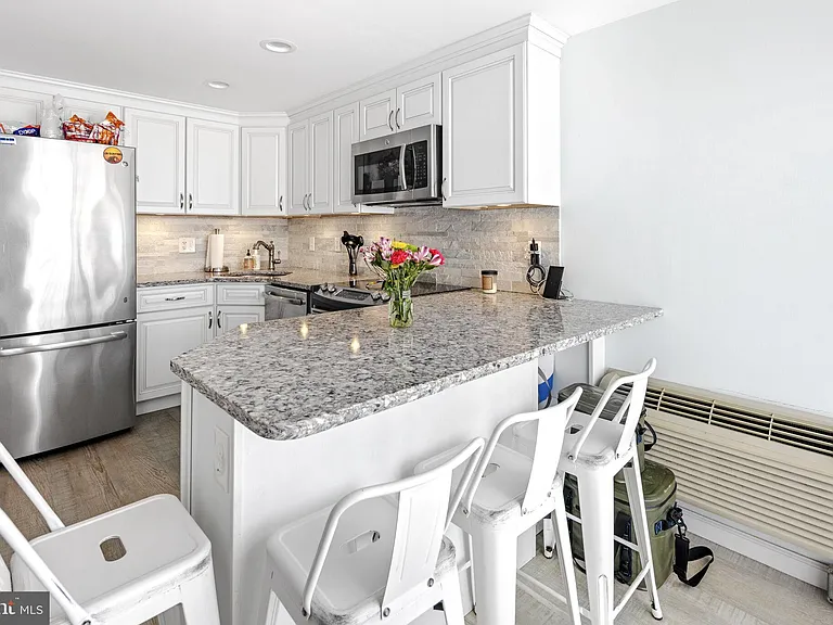 9 Pearl St #1G — Photo 21