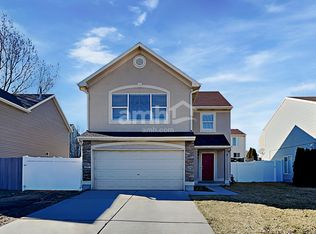 72 N Cameron St, Saratoga Springs, UT 84043