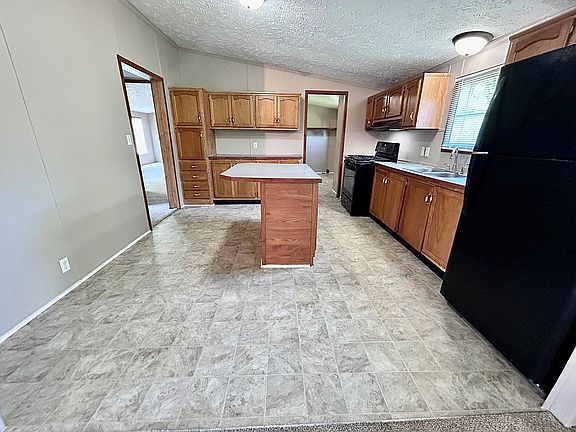 3rd image of 4344 Red Birch Dr