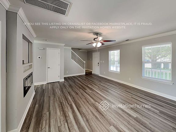 4th image of 410 Queens Dr SW