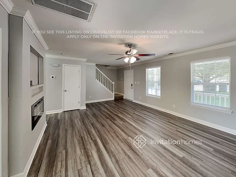 410 Queens Dr SW — Photo 4