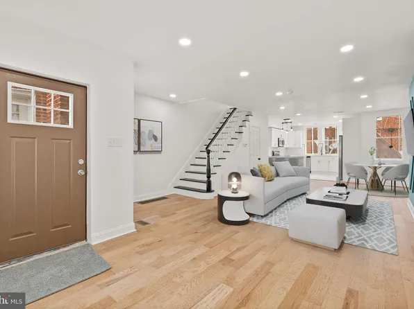 1971 Ashley St, Philadelphia, PA 19138