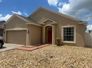 330 Graystone Blvd, Davenport, FL 33837