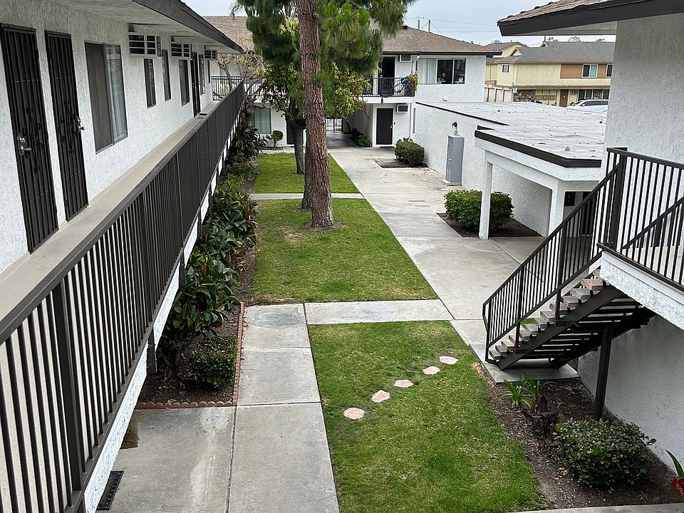1st image of 8081 Larson Ave #5