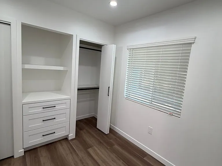 4913 - 4915 Cahuenga Blvd, North Hollywood, CA 91601 — Photo 7