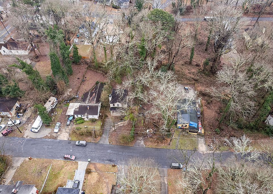 1st image of 1420 Lavender Dr NW