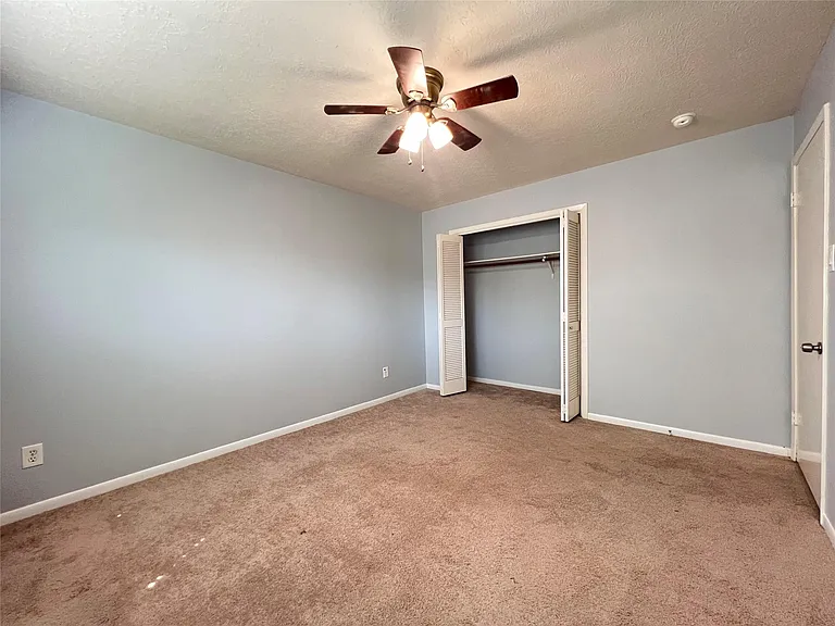 11407 Briar Rose Dr — Photo 28