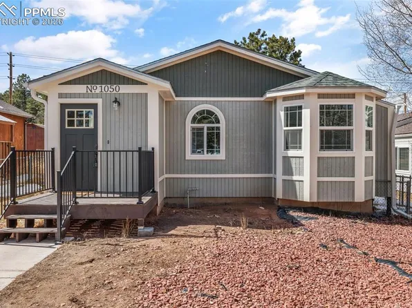 1050 Sundance St, Woodland Park, CO 80863