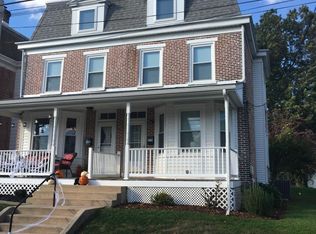215 Magnolia St, Kennett Square, PA 19348