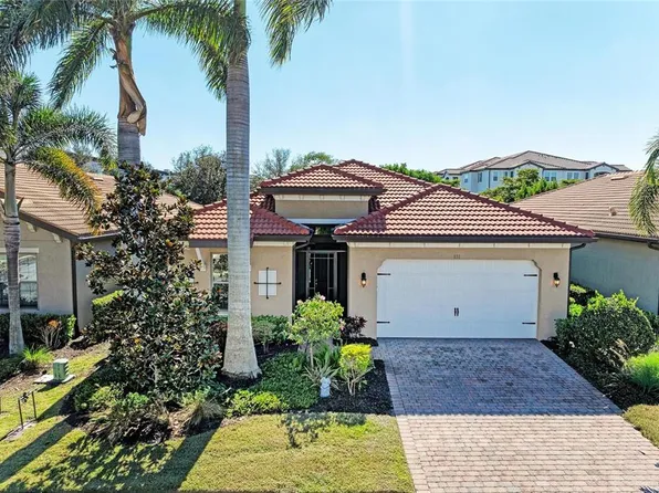 131 Maraviya Blvd, Nokomis, FL 34275