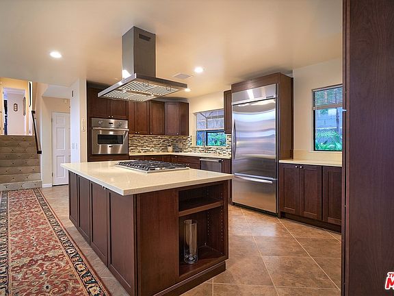 5th image of 11922 Gorham Ave APT 1