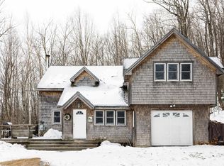 9 Cooper Hill Rd, East Dover, VT 05341