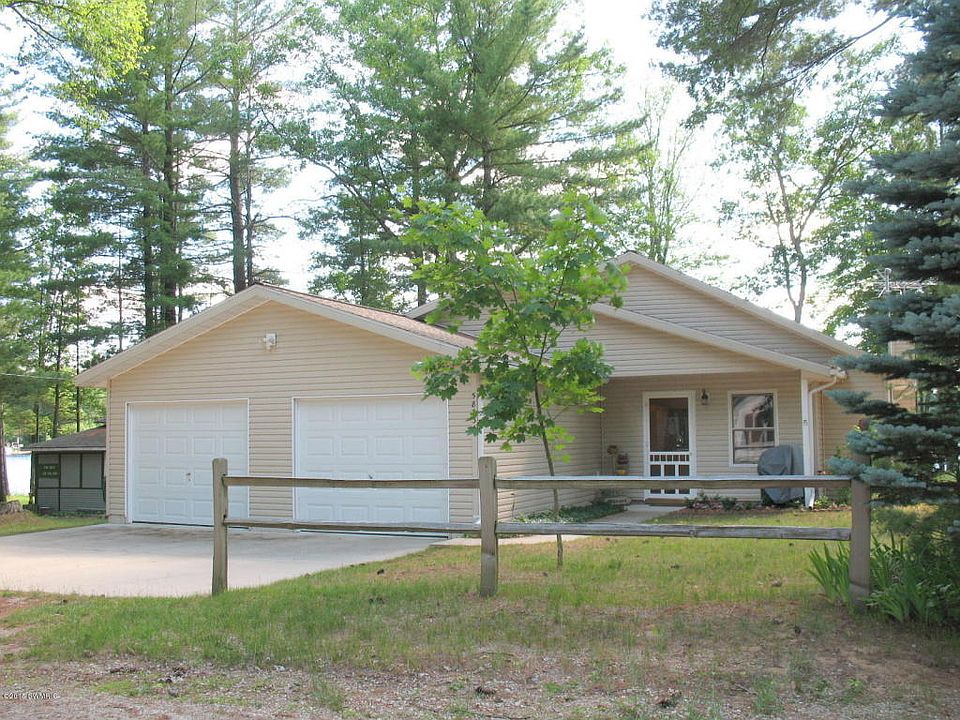 1st image of 5833 S Whalen Lake Dr