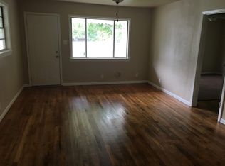 215 N 11th Ave, Durant, OK 74701
