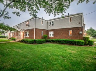 209A Grand Ave, Rutherford, NJ 07070