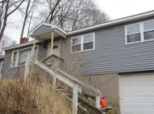 124 Mountain St, Ellington, CT 06029