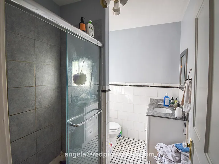 5930 Elwood St #3 — Photo 10