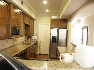 6731 Vanderbilt St, Houston, TX 77005