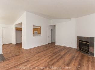 2505 NE 7th Ln, Redmond, OR 97756