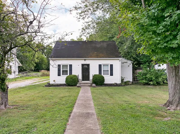 115 N 1st St, Burgin, KY 40330