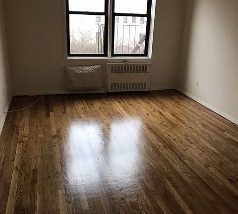 3rd image of 25-34 Crescent St #3A