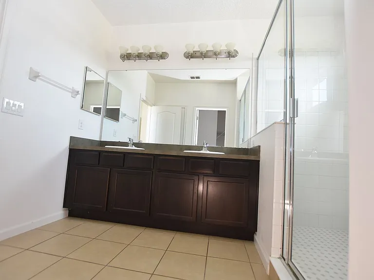 2279 Sabastian St — Photo 25