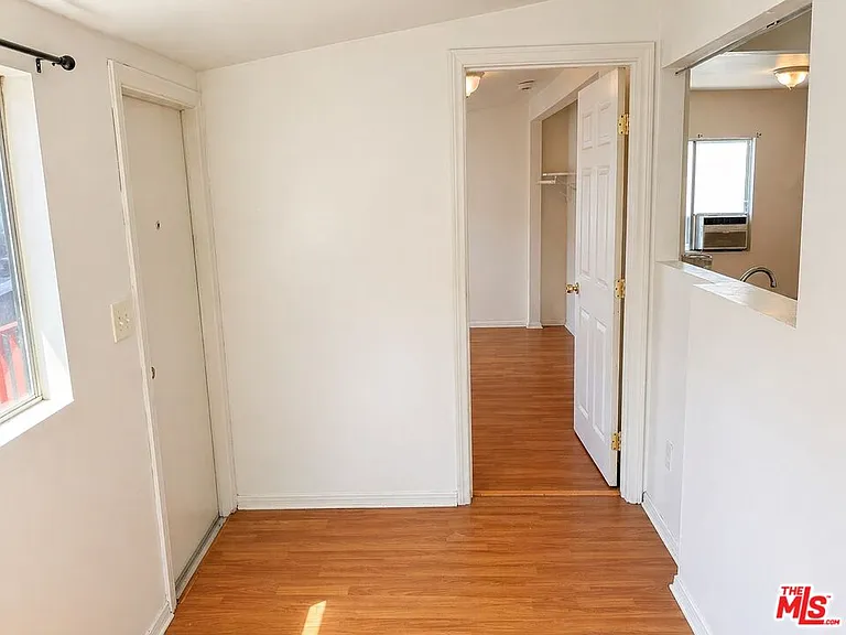 5966 Benner St — Photo 21