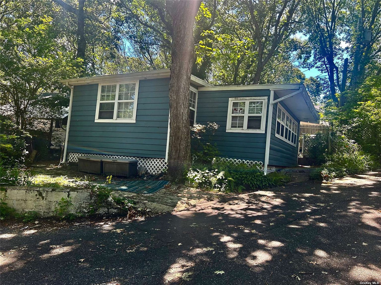 16 Neptune, Baiting Hollow, NY 11933 Zillow