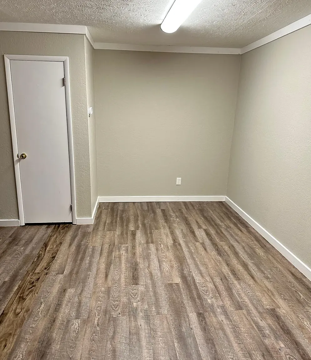 1501 Autumn Ave - 1 — Photo 2