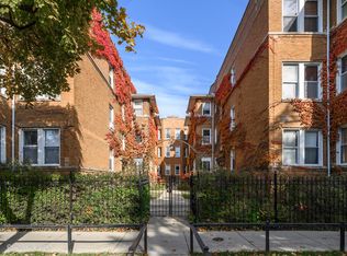 1464 W Argyle St APT 3N, Chicago, IL 60640