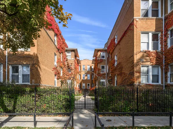 1464 W Argyle St APT 3N, Chicago, IL 60640